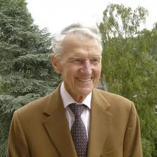 Dr Maurice JENAER